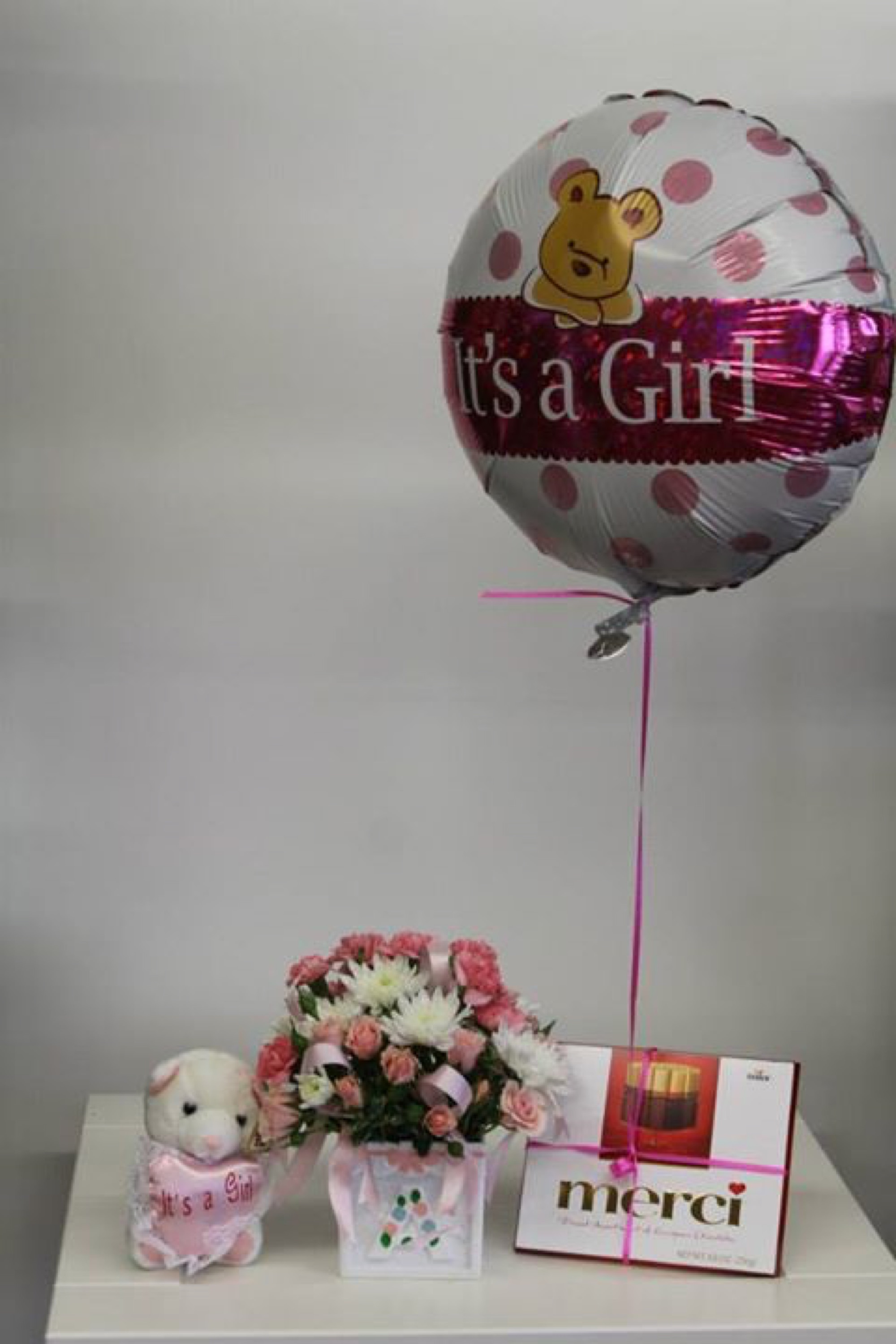 Baby Package — roses arrangement, hand-composed in The Flower Lover atelier in Huntington Beach