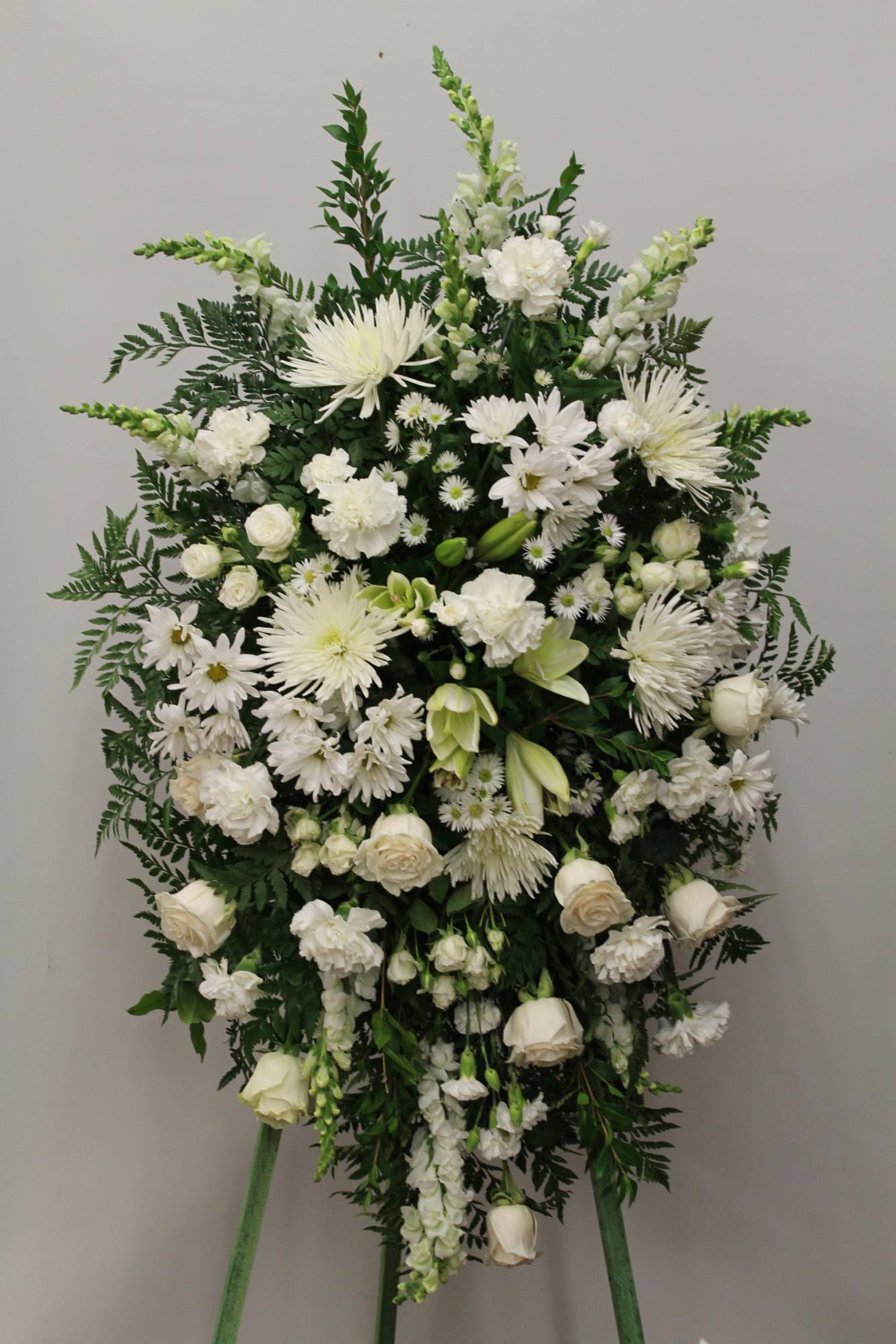 Loved By So Many — roses arrangement, hand-composed in The Flower Lover atelier in Huntington Beach