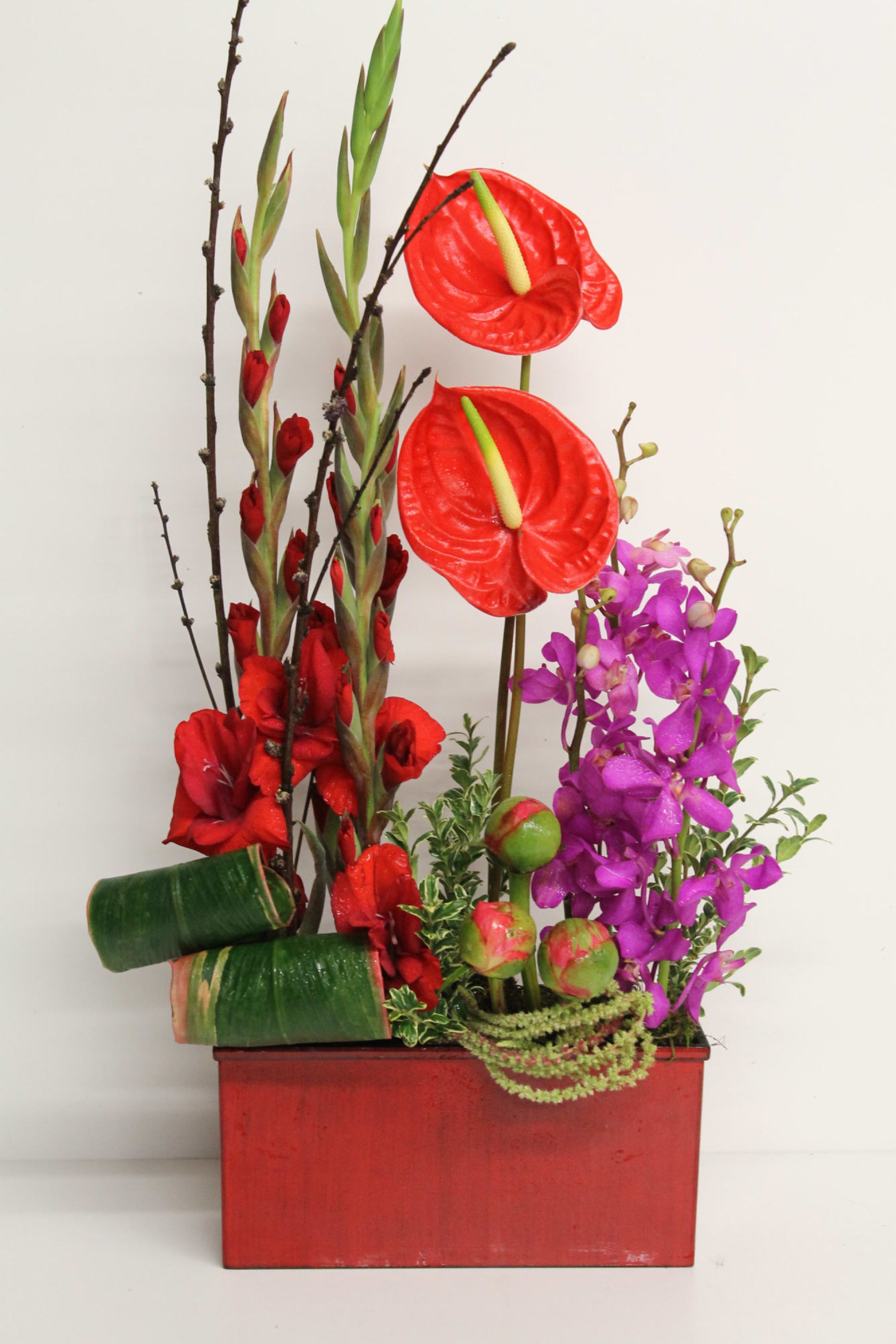 Souvenir — hand-crafted arrangement, hand-composed in The Flower Lover atelier in Huntington Beach